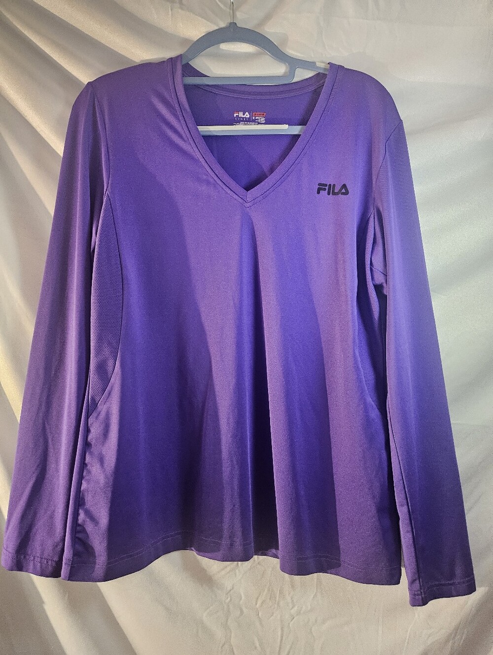 Fila Women’s XL LSU Purple Long Sleeve V-Neck Performance Athletic Shirt